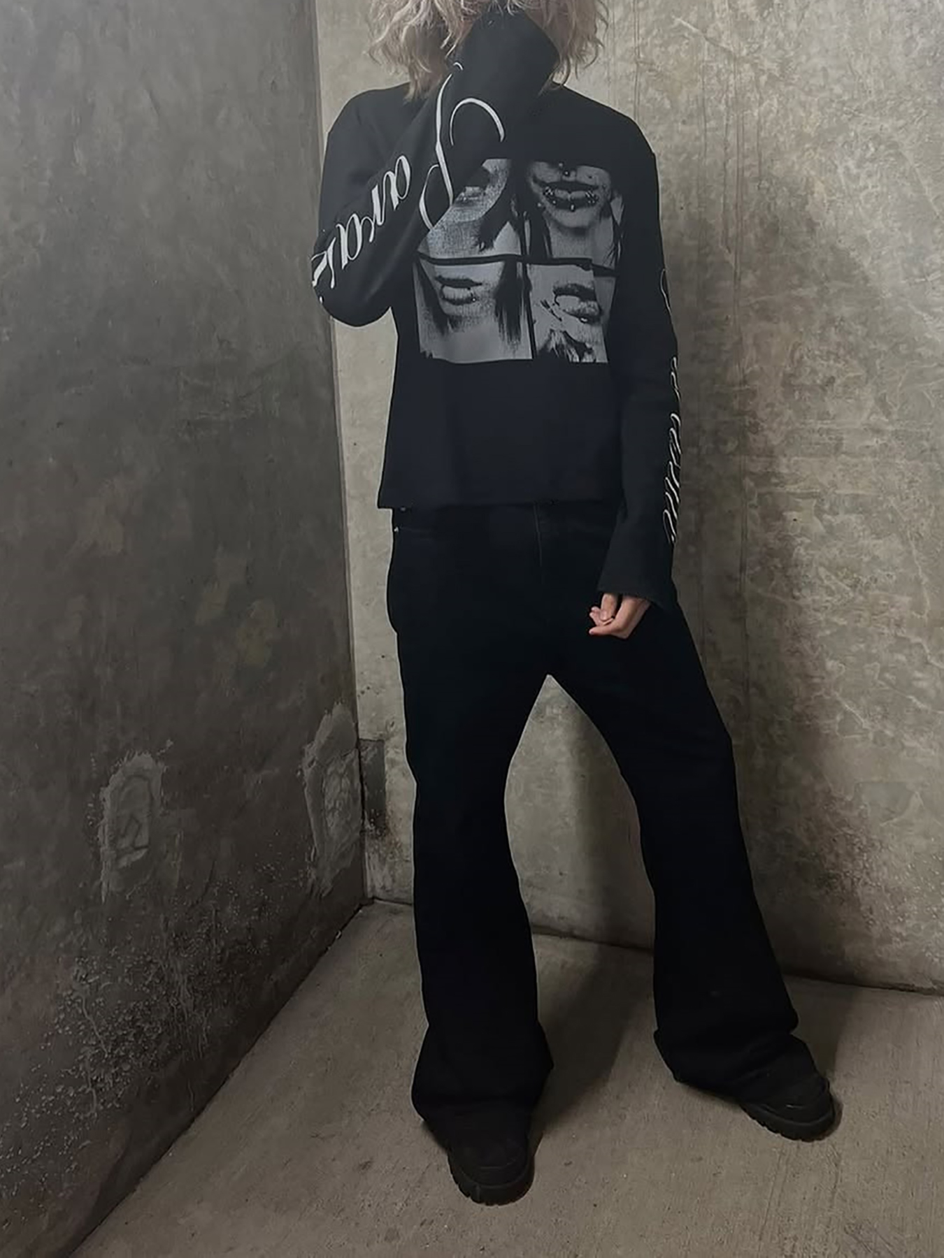 Dark style street punk unisex  - đánh giá và giá Wedding Yes